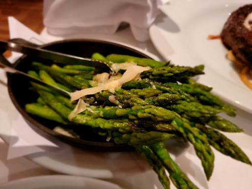 Steak House «Hyde Park Prime Steakhouse», reviews and photos, 21 Main St, Westlake, OH 44145, USA