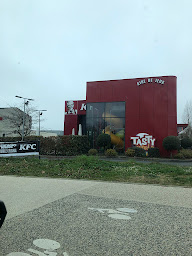 Photo n°77 de KFC Orléans Saran à Saran ()