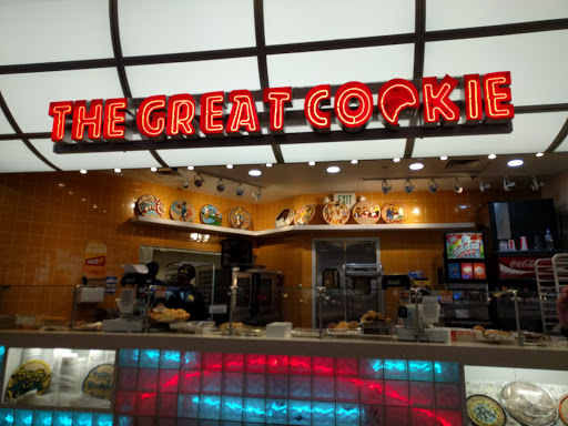 Shopping Mall «Towson Town Center», reviews and photos, 825 Dulaney Valley Rd, Towson, MD 21204, USA