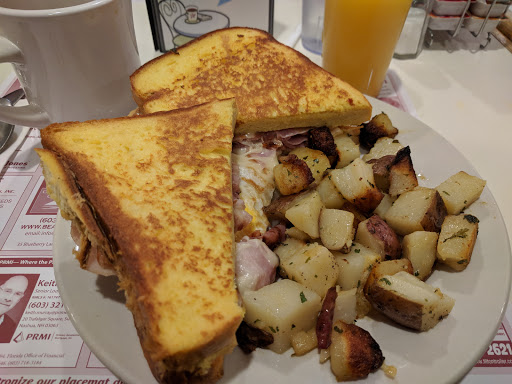 Restaurant «Water Street Cafe», reviews and photos, 141 Water St, Laconia, NH 03246, USA