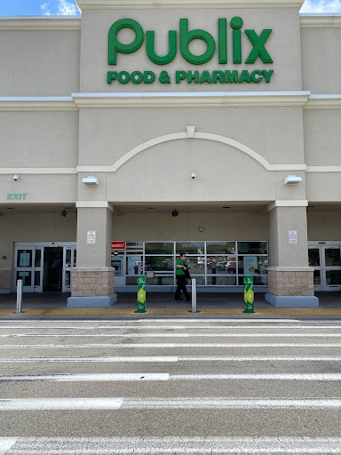 Supermarket «Publix Super Market at Fort Myers Beach», reviews and photos, 4791 Estero Blvd, Fort Myers Beach, FL 33931, USA