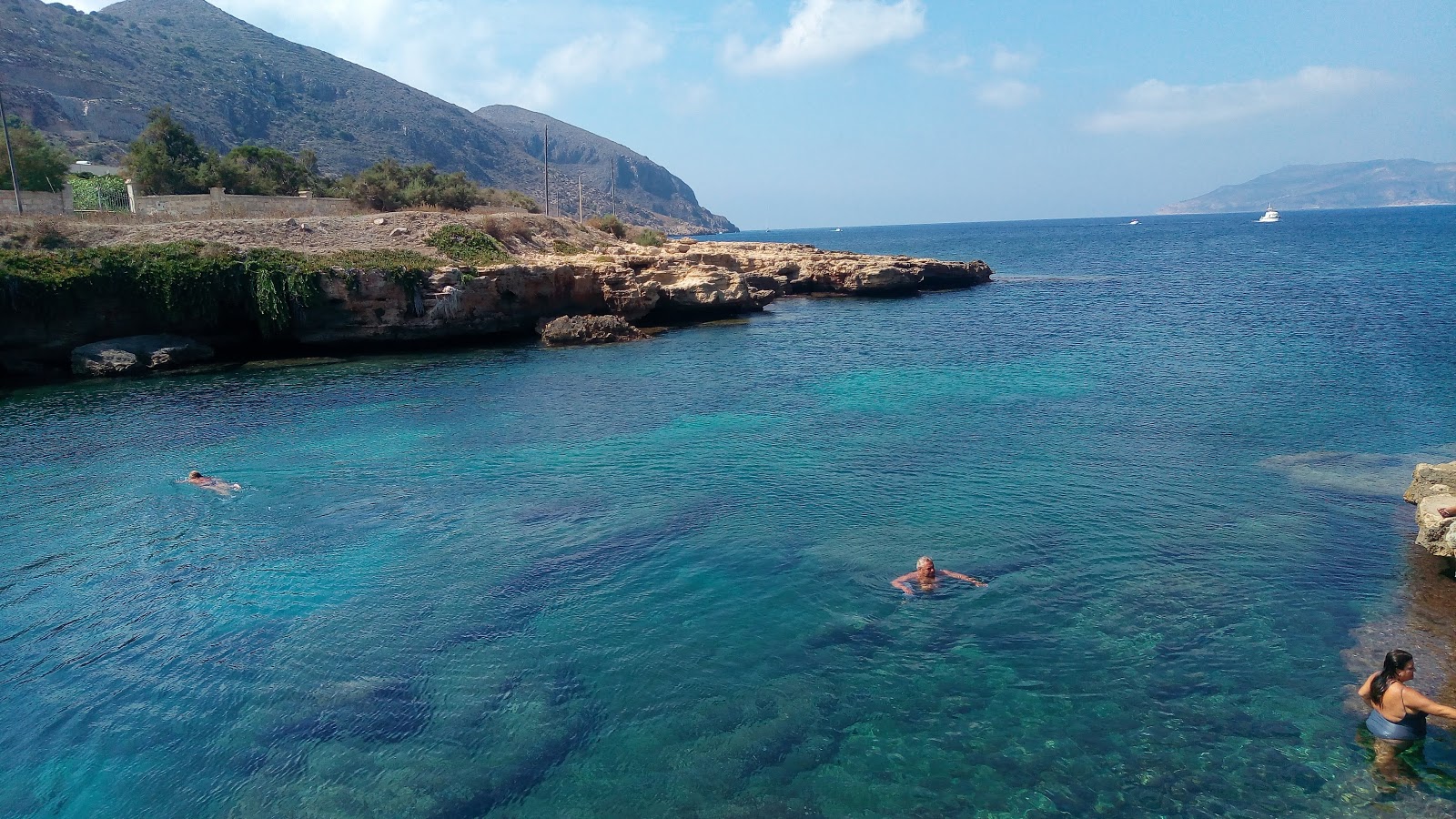 Zdjęcie Spiaggia di Calafumere z poziomem czystości wysoki