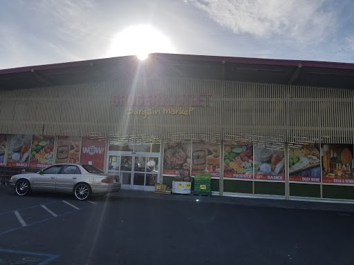 Grocery Store «Grocery Outlet Bargain Market», reviews and photos, 2079 23rd St, San Pablo, CA 94806, USA