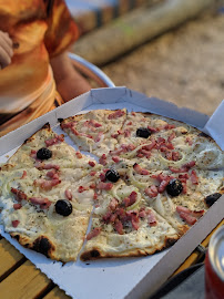 Plats et boissons du Pizzas à emporter L'Oasis de Clairette à Moustiers-Sainte-Marie - n°3