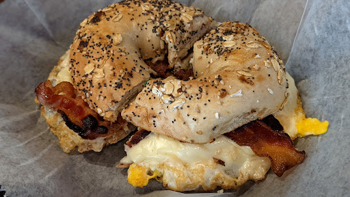 Beer Store «Cravings», reviews and photos, 2320 University Blvd, Tuscaloosa, AL 35401, USA