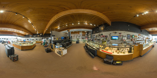 Pawn Shop «Newport Pawn Shop», reviews and photos, 224 SW Coast Hwy, Newport, OR 97365, USA