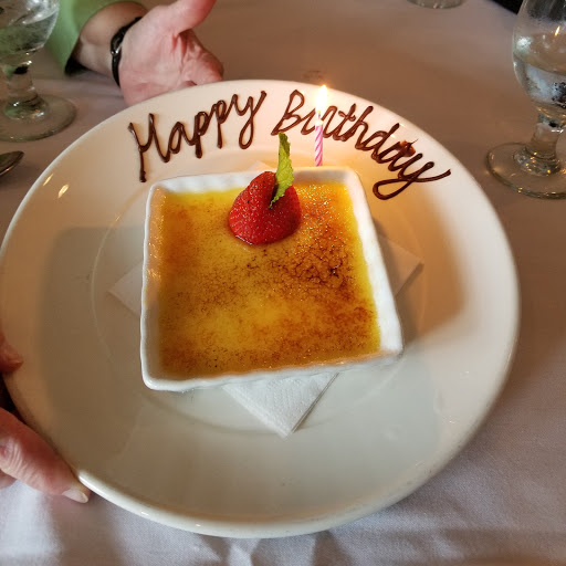 Restaurant «Evans Street Station», reviews and photos, 110 S Evans St, Tecumseh, MI 49286, USA