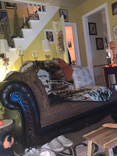 Furniture Store «Furniture Mart», reviews and photos, 5900 E Virginia Beach Blvd #50, Norfolk, VA 23502, USA