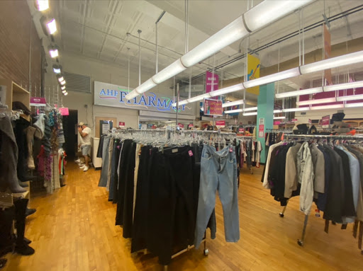 Out of the Closet - Brooklyn, 475 Atlantic Ave, Brooklyn, NY 11217, USA, 