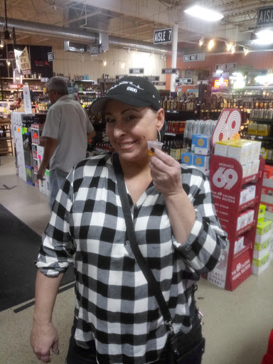 Wine Store «Cardinal Warehouse Wine & Liquors», reviews and photos, 7780 N Milwaukee Ave, Niles, IL 60714, USA