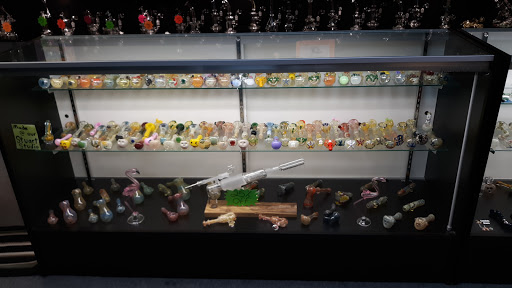 Tobacco Shop «Four Two Zero Peace Avenue», reviews and photos, 6656 US-1, Port St Lucie, FL 34952, USA