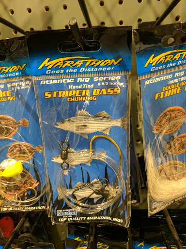 Outdoor Sports Store «Field & Stream», reviews and photos, 1501 Sentinel Dr Ste B, Chesapeake, VA 23320, USA