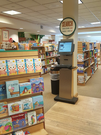 Book Store «Barnes & Noble», reviews and photos, 1201 3rd St, Santa Monica, CA 90401, USA