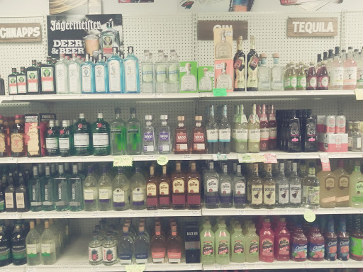 Liquor Store «Winnetka Liquor», reviews and photos, 3544 Winnetka Ave N, New Hope, MN 55427, USA