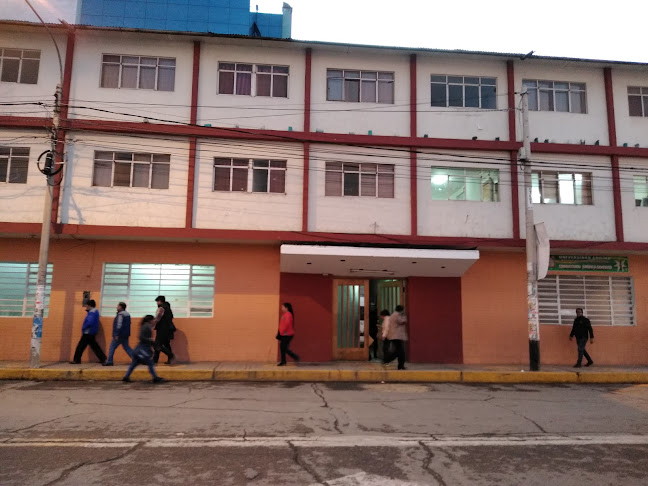 Opiniones de UANCV CAP Turismo Hoteleria y Gastronomia en Puno - Escuela