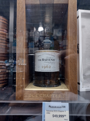 Shopping Mall «Arena Shops», reviews and photos, 14750 Biscayne Blvd, North Miami, FL 33181, USA