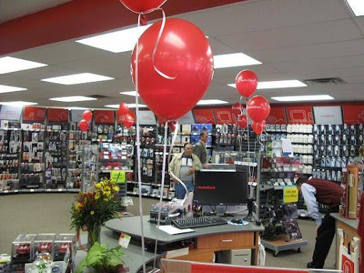 Electronics Store «RadioShack Dealer / The Electronic Connection, LLC», reviews and photos, 110 Main St W, New Prague, MN 56071, USA