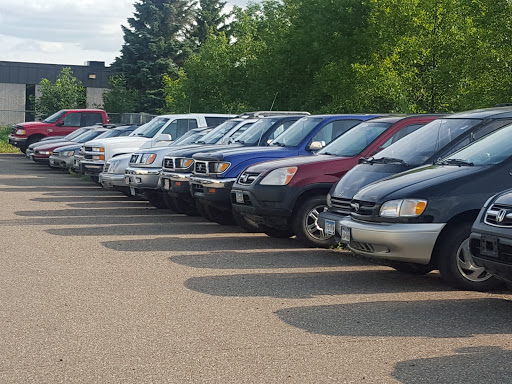 Used Car Dealer «Original Owner Autos», reviews and photos, 9811 Hamilton Rd, Eden Prairie, MN 55344, USA