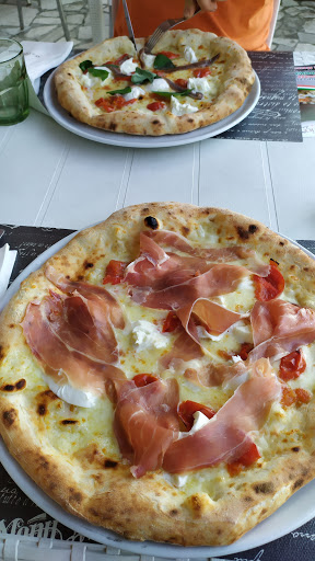 Pizzeria da Patrizio in Montale, Provincia di Modena