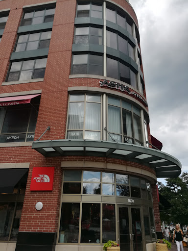 Clothing Store «The North Face», reviews and photos, 1600 Sherman Ave, Evanston, IL 60201, USA