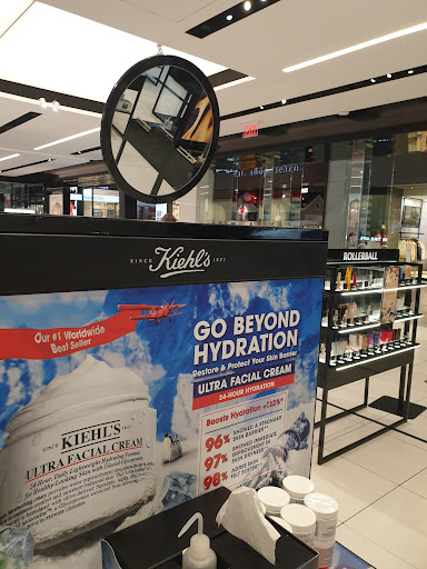 Cosmetics Store «SEPHORA», reviews and photos, 800 Boylston St, Boston, MA 02199, USA