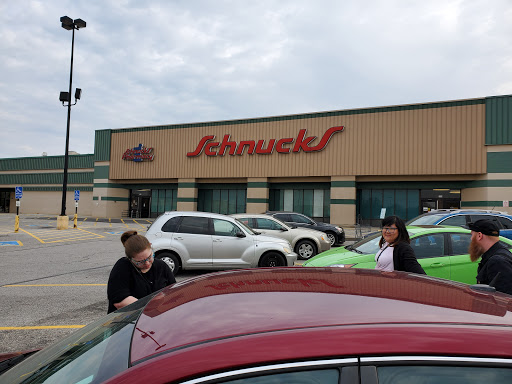 Grocery Store «Schnucks», reviews and photos, 110 Carlyle Plaza Dr, Belleville, IL 62221, USA
