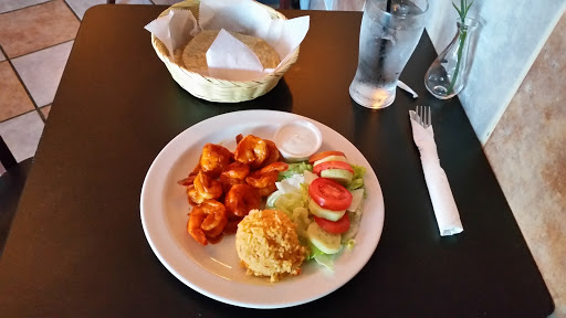 Bar «La Alianza Club Bar», reviews and photos, 960 Roosevelt Rd, West Chicago, IL 60185, USA