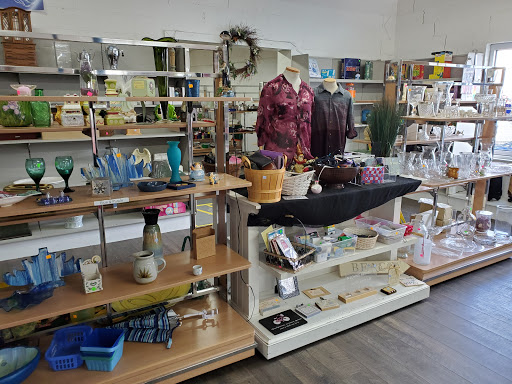 Thrift Store «St. Vincent de Paul Thrift Store», reviews and photos, 4009 S 56th St, Tacoma, WA 98409, USA