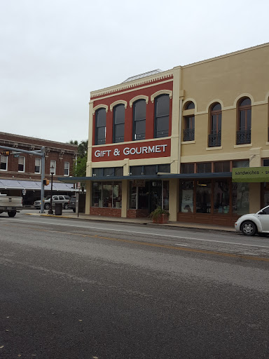 Gift Shop «Gift and Gourmet», reviews and photos, 212 S Austin St, Seguin, TX 78155, USA