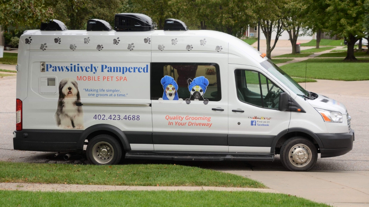 Pawsitively Pampered Mobile Spa