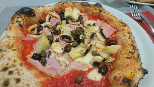 Pizzeria Cinquecento Sanremo in Sanremo, Provincia di Imperia