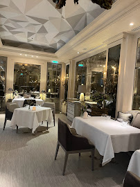 Atmosphère du Restaurant gastronomique L'Écrin à Paris - n°3