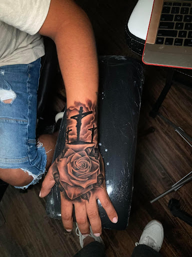 Explore brand tattoo ideas, creative tattoo ideas in Albuquerque, available at Albuquerque Ink tattoo College Plaza