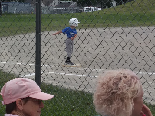 Community Center «Hazel Park Community Center», reviews and photos, 620 W Woodward Heights Blvd, Hazel Park, MI 48030, USA