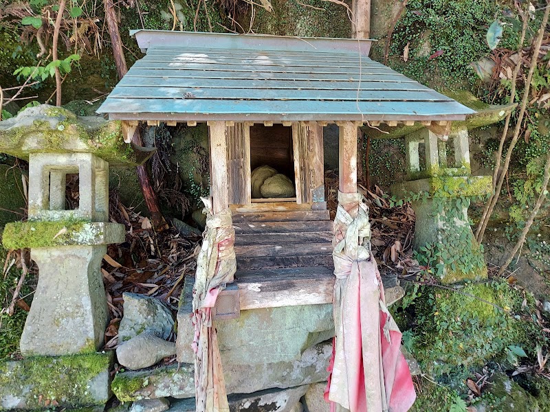 岩別神社
