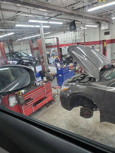 Auto Repair Shop «Plymouth Tire & Auto Center», reviews and photos, 2995 Harbor Ln N, Minneapolis, MN 55447, USA