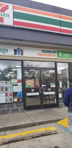 Convenience Store «7-Eleven», reviews and photos, 101-04 Metropolitan Ave, Forest Hills, NY 11375, USA