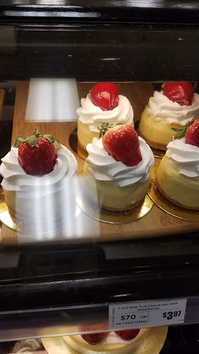 Grocery Store «H-E-B Grocery», reviews and photos, 7811 McPherson Rd, Laredo, TX 78045, USA