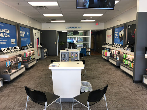 Cell Phone Store «AT&T Authorized Retailer», reviews and photos, 2783 Elkcam Blvd #209, Deltona, FL 32738, USA