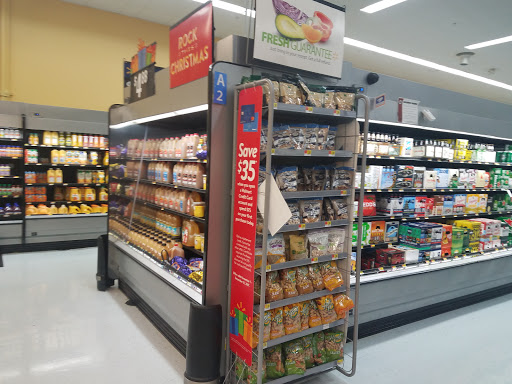 Supermarket «Walmart Neighborhood Market», reviews and photos, 727 W Golf Rd, Des Plaines, IL 60016, USA