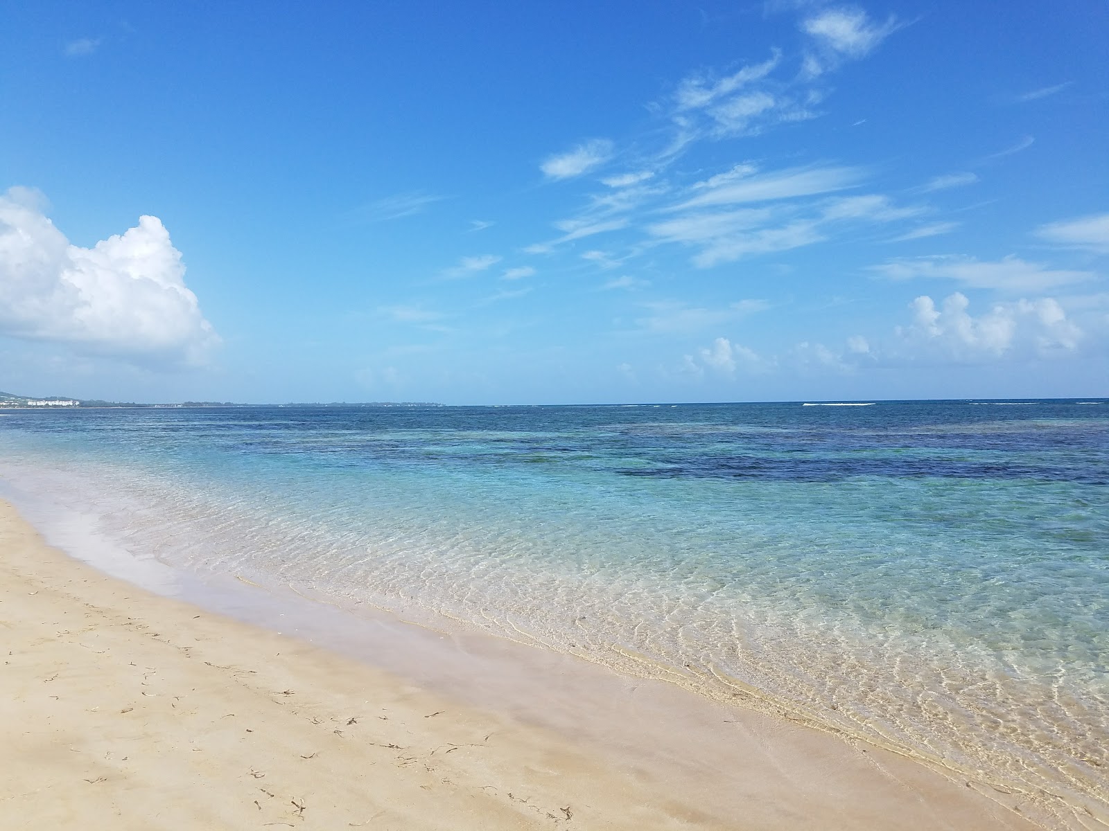 Fotografija Punta Bandera plaža z prostorna obala