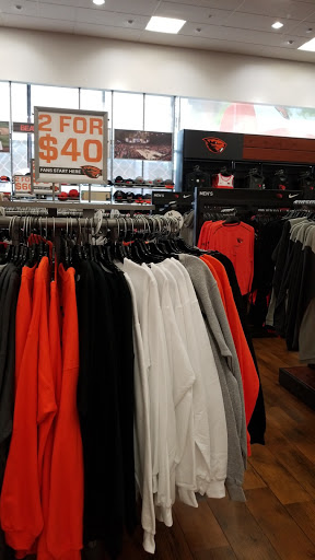 Souvenir Store «OSU Beaver Store», reviews and photos, 663 SW 26th St, Corvallis, OR 97331, USA