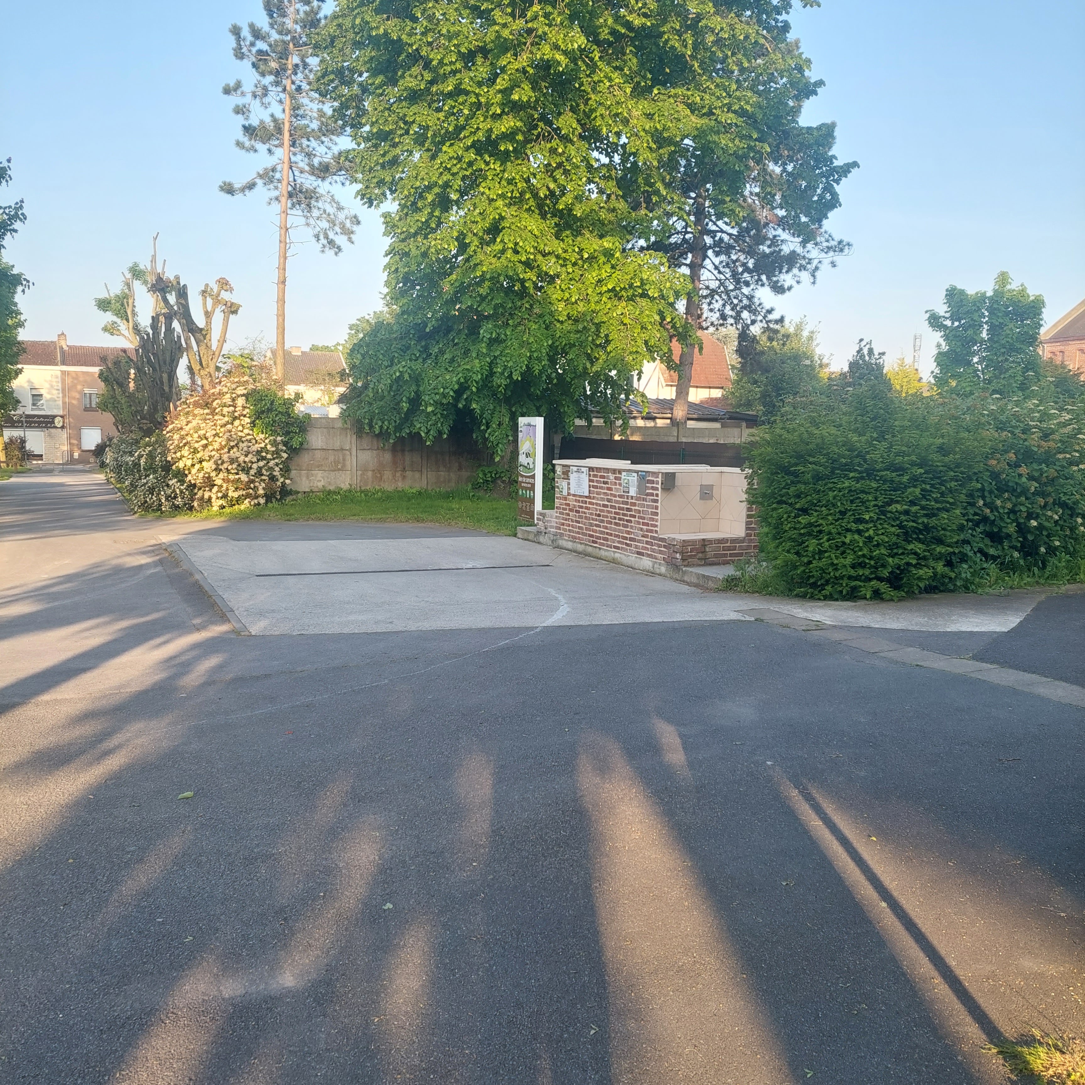 Photo n° 14 de l'avis de Bernard.e fait le 19/05/2023 à 10:47