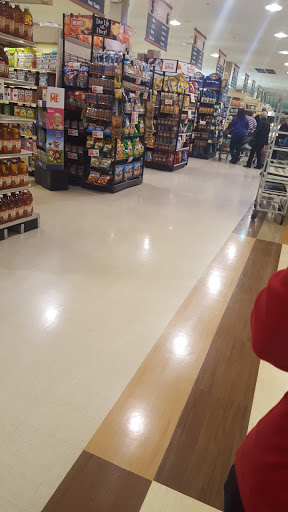 Grocery Store «ShopRite of Mount Laurel at Ark Road», reviews and photos, 127 Ark Rd, Mt Laurel, NJ 08054, USA