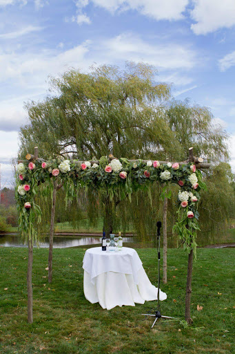 Consignment Shop «Old Bank Flowers Art and Marketplace», reviews and photos, 66 Main St, East Hampton, CT 06424, USA