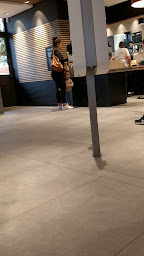 Photo n°120 de McDonald's à Béziers ()