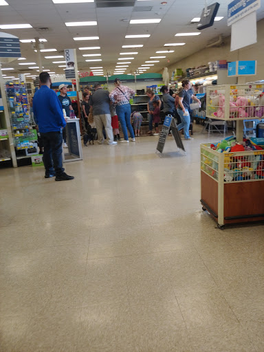 Pet Supply Store «PetSmart», reviews and photos, 10900 W Jefferson Blvd, Culver City, CA 90230, USA