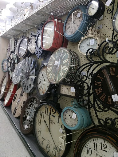 Craft Store «Hobby Lobby», reviews and photos, 290 Hawthorn Village Commons, Vernon Hills, IL 60061, USA