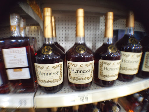 Liquor Store «CNG Wine & Spirits», reviews and photos, 2750 S Rutherford Blvd, Murfreesboro, TN 37130, USA