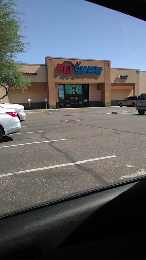 Pet Supply Store «PetSmart», reviews and photos, 1561 N Dysart Rd, Avondale, AZ 85323, USA